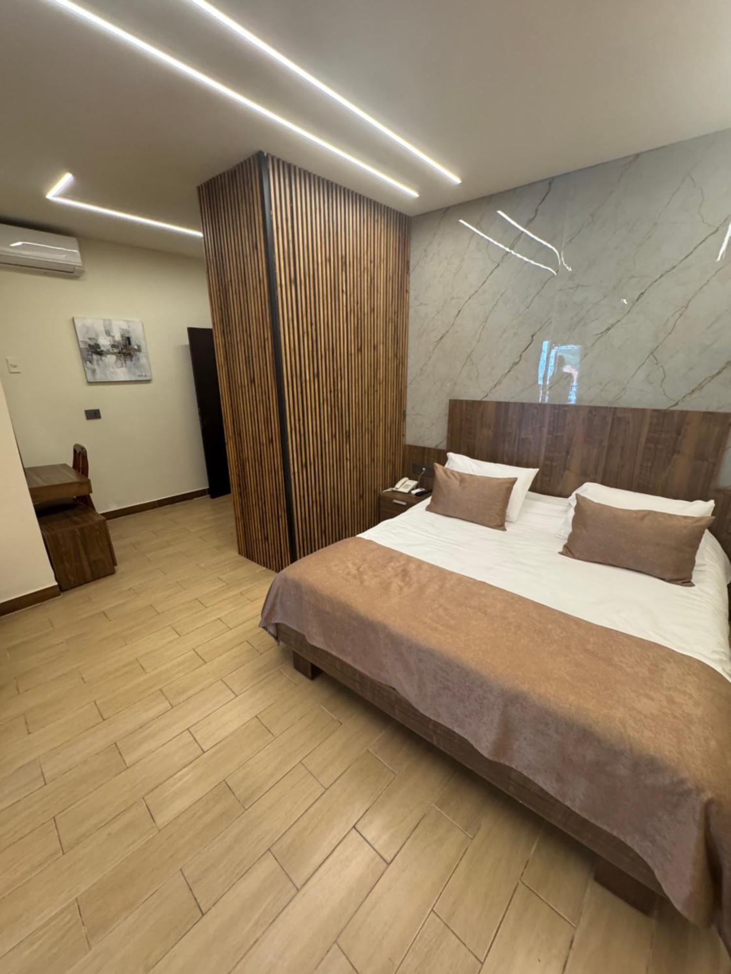Lamedina Hotel & Resort Jounieh Extérieur photo
